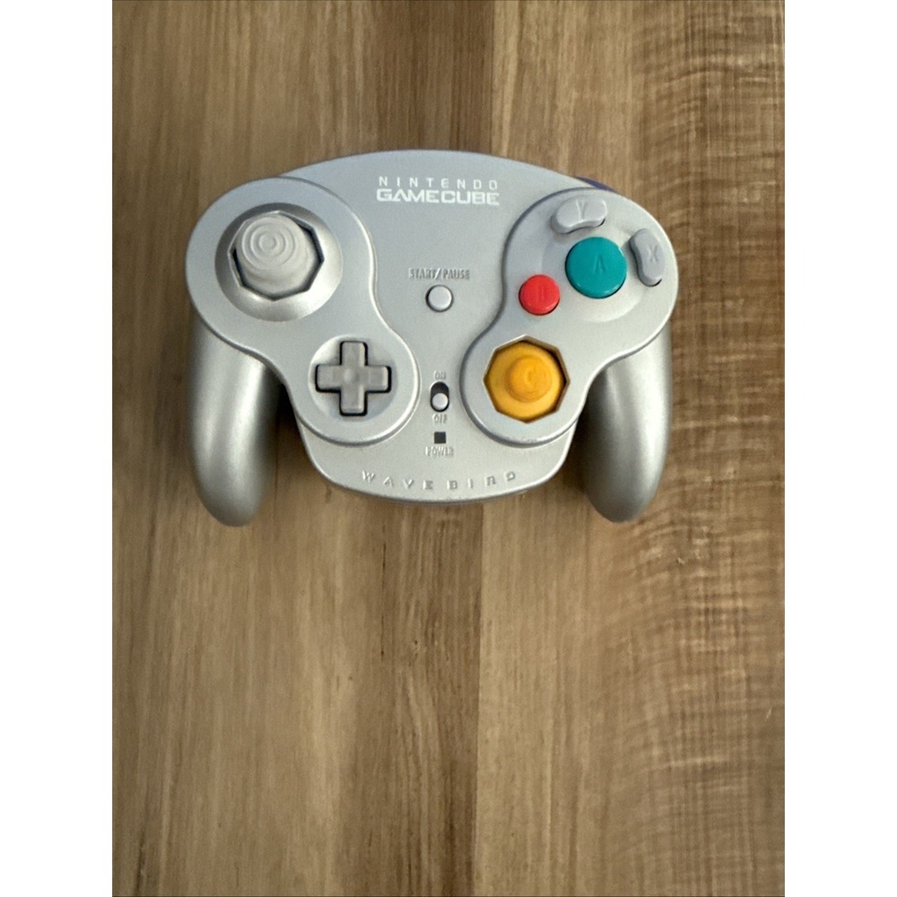 Nintendo GameCube WaveBird Wireless Controller Platinum Silver DOL-004